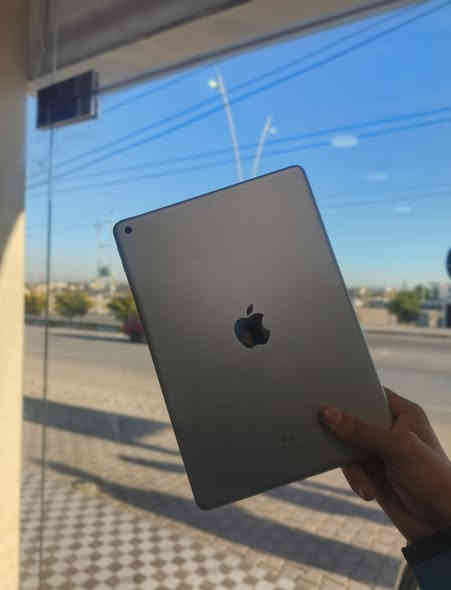 ipad 9 
حجم الذاكرة 64
نضافة 80‎%‎
سعر225
***********
