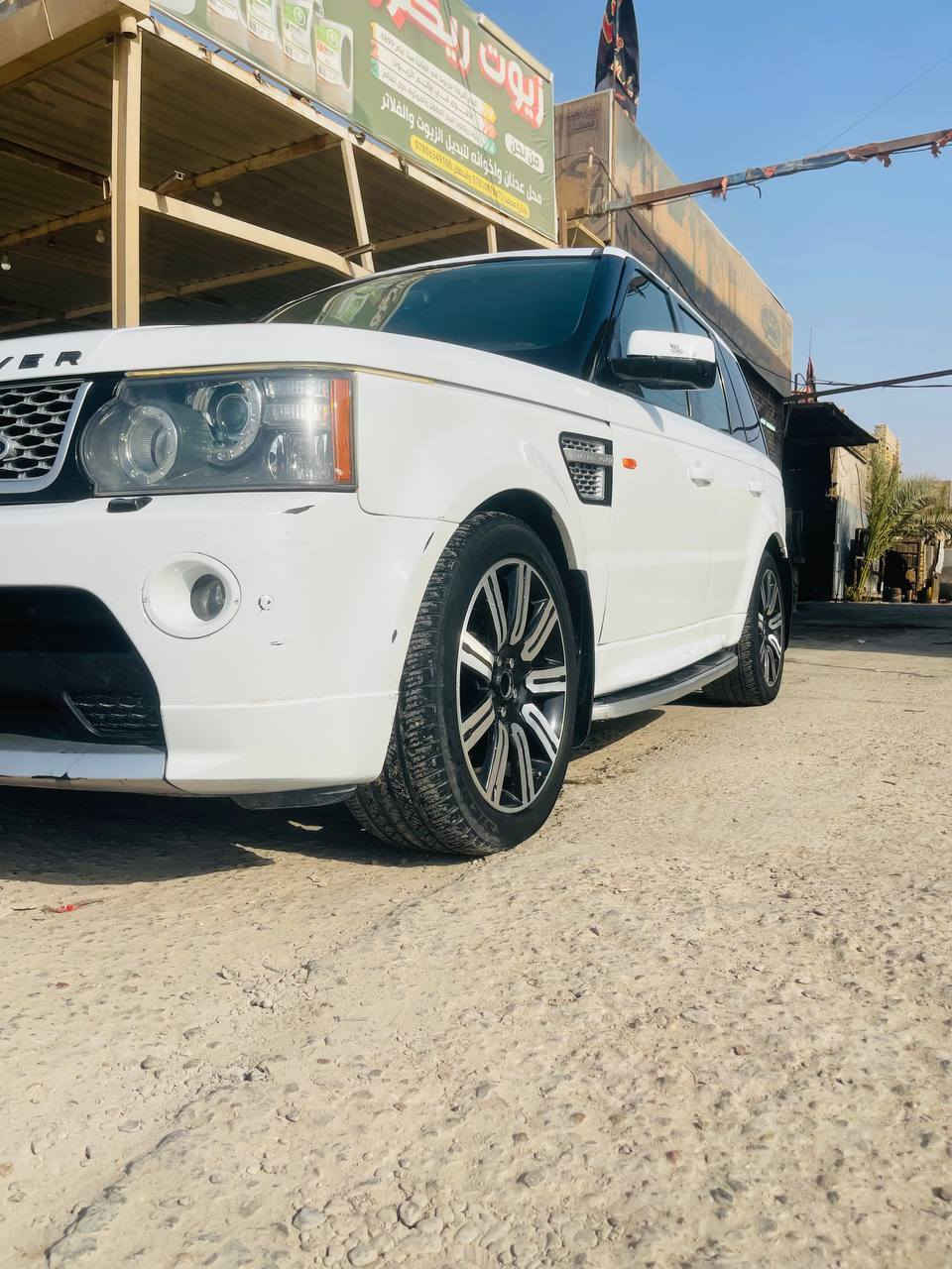 رانج روفر سبورت 2007 (محدث 2013)

رقم سليمانية
فول مواصفات واحد
فتحة سقف
تحكمات + 4 شاشات
بجم زنون
غرفة جديدة (جوبلسات)
ومواصفات الرانج معروفة
محدثة 2013 درجة أولى

مكان السيارة: الديوانية - مركز المدينة
السعر: 🟧 السعر علق يوصلك السعر 📮
للتواصل: ***********

#رينج_روفر_سبورت #رينج_روفر_2007 #الديوانية #محدثة_2013 #فول_مواصفات #بيع_سيارات #SUV
