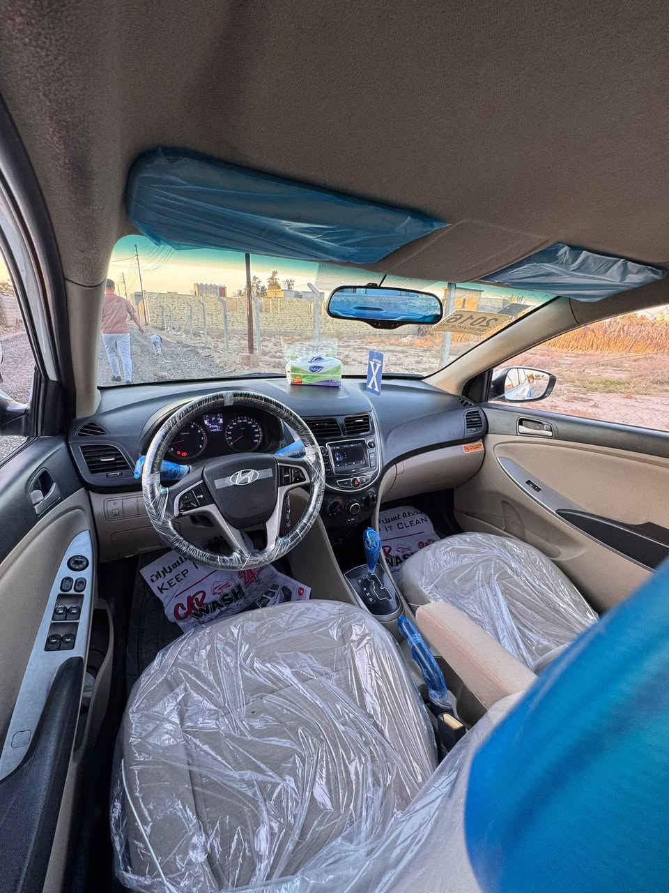 السلام عليكم اخوان اكسنت  2016 خليجي للبيع مكفولة كفالة عامة من ظربة صبغ تبديل كير ومكينة مكفولات ويل كروم اشاير بالمري تحكم استيرن كاميرا خلفية وحساس نظام ايكو داخل عسلي السيارة بأسمي وسنوية 2030تحويل ثاني يوم اخوان الصفحة لنشر فقط وترويج رقم صحاب سيارة موجودة هاتف الاتصال ***********
