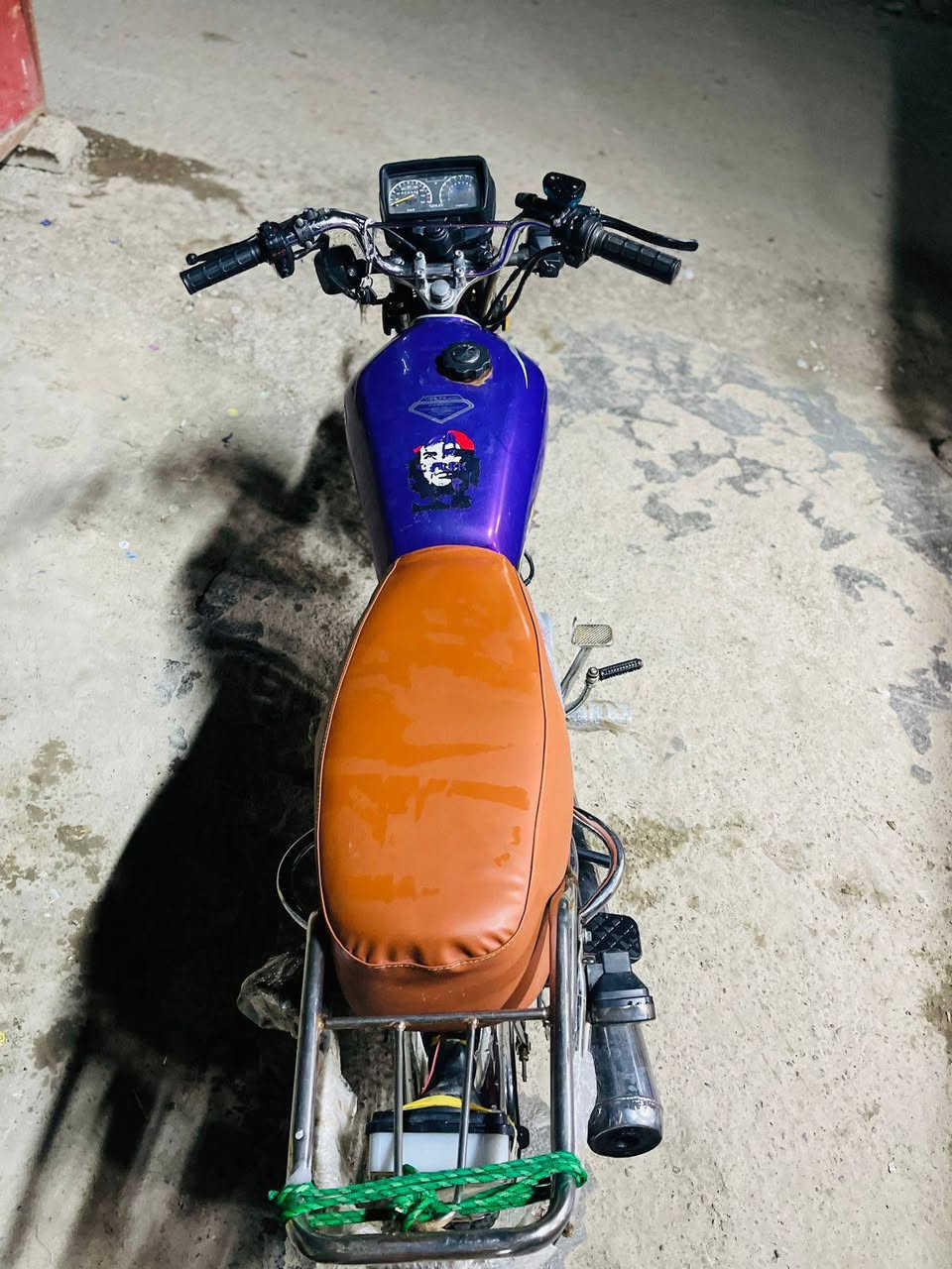 السلام عليكم لبيع تايكر 23 كامله مابيه اي نقص السعر 500 وبيه مجال مكان ديالى الخالص ***********
