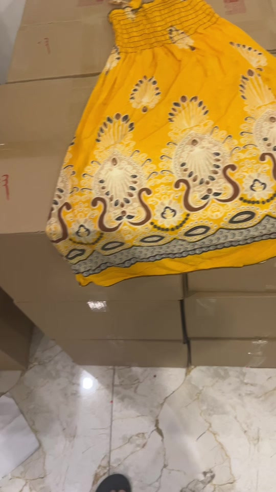 اليوم بلااااش وصلتنا البضاعة الجديدة🔥 🔥  الكارتون يحتوي ع 22 قطعه ب 30 الف فقط الكارتون يجيكم مشكل لون وقياس وموديل السعررر فقط 30 الف ❤️ للحجز يرجى المراسلة  ***********

