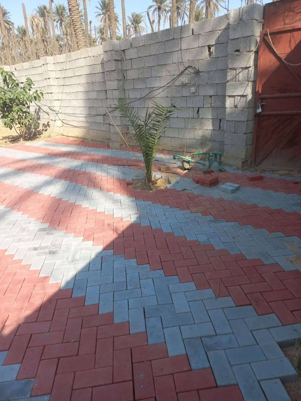 سلام عليكم 🖐
عمل انواع المقرنص 🪓
عمل مقرنص🛠    عمل كابات ⚒️  عمل رصيف🔨   عمل ساقيه   عمل مرمر  📎 عمل بورسلين🔩🔧   عمل كاشي   عمل كربستون⚔️🗡  (الثقه في عملنا) 🏹  عمل نقشات 🛠⚔️📸
السرعه والدقه في عملنا 🔑
يوجد لدينا كادر مخصص 🤞🏿

نعمل في بغداد وجميع المحافضا***********
