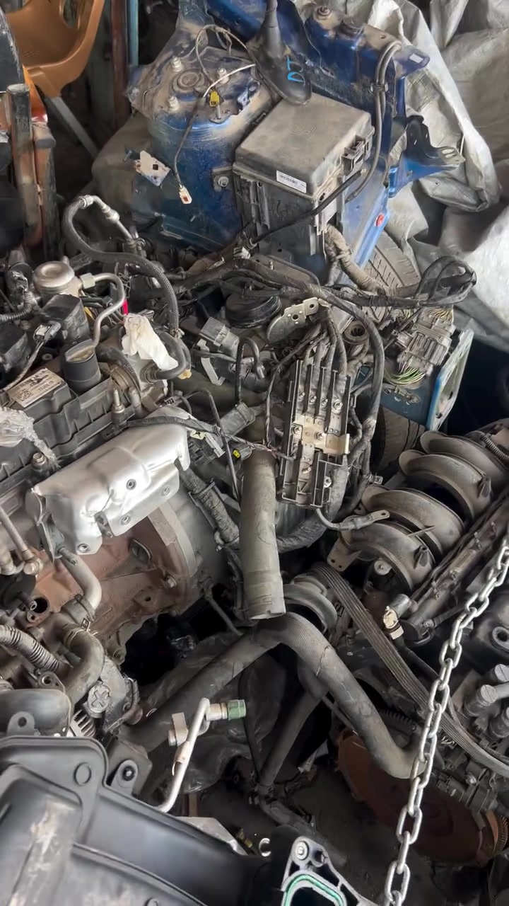 � السلام عليكم اخوان 🔥

وصلت كصّة كاملة
Ford EcoSport 2022
محرك 1.0 EcoBoost 🔥

✔️ حالة ممتازة
✔️ جاهزة للتركيب
✔️ فحص وضمان

📍 محلات مروان فورد
بغداد – الطالبيّة

📞 للاستفسار: ***********
