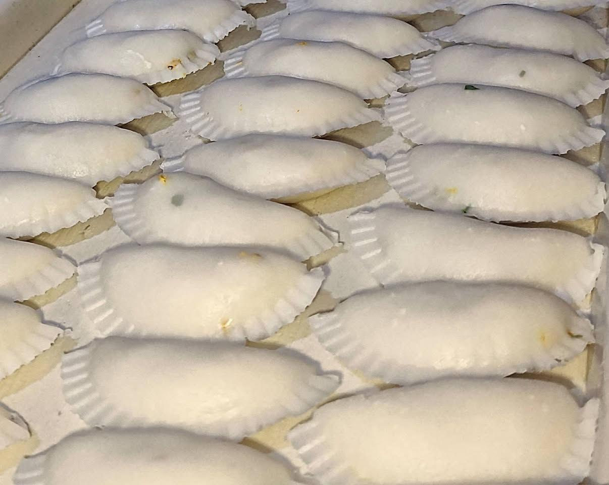 الـسـلام عَليكُم  🙋🏻‍♀️ مستحيل تلگون هيج عروض وهيج سعر وكمية ونظافه وجودة شغل وهذا الي يميزنا🫶🏻
تَــوفـرت كُــبـة بَــيت بأنواعها 
تمن/جريش تگلاة او مَرگ
والحشوه الي تطلبوها ✨
مع ضمان نظافة الشُغل 
وضمان جودة اللحم المُستخدم✨
وننفذها الكم حسب الطلب والي يعجبكم 
مَلاحظه: تَوصيل داخل مدينة الحيره و ابو صخير فَقط
بالاســعار التـاليه: 🌺

🍃كُــبـة تمن 30 قطعه ب خمستالاف دينار

🍃كُــبـة جريش مرك 25 قطعه ب خمستالاف دينار 

🍃بورك 30 قطعه ب خمستالاف دينار

🍃كُــبـة جريش تگلا 30 قطعه ب خمستالاف دينار

🍃ايضا تتوفر كليجه وخبز بيت اذا حابين بس نتمنى تتواصلون ويانه قبل يوم حتى نجهز 🫶🏻🍃


**إذا كنت صاحب هذا الإعلان وتريد حذفه لأي سبب، رجاءا أرسل رسالة إلى الدعم الفني**