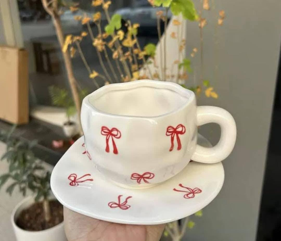 ✨ لأول مرة في قضاء بلد ✨
توصّلتنا مجموعة أكواب سيراميك بتصاميم مستوحاة من بينترست Pinterest 🤍
كوب أنيق للشاي والقهوة الساخنة والمثلجة ☕❄️
تصاميم راقية تليق بذوقك وتضيف لمسة جمال ليومك 💫

دلّلي نفسك بكوب يشبهچ… لأن التفاصيل الصغيرة  هي اللي راح تصنع مزاجچ 🤍
🚚 متوفر توصيل داخل قضاء بلد
💸 سعر مناسب جداً وجودة عالية


**إذا كنت صاحب هذا الإعلان وتريد حذفه لأي سبب، رجاءا أرسل رسالة إلى الدعم الفني**