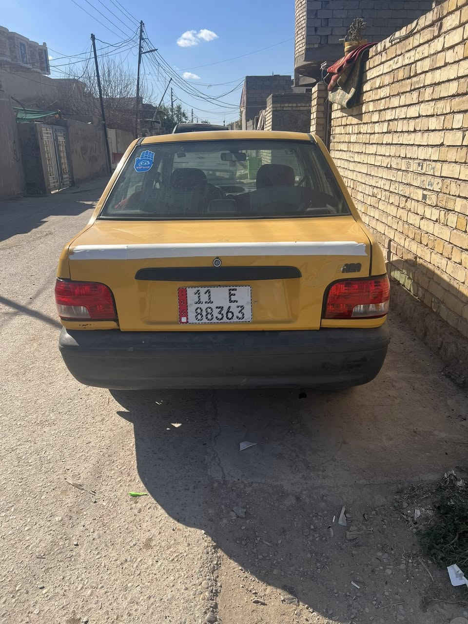 السلام عليكم سايبه 2013 مصفره هيئه وغرامه كهربائياته كله شغاله مكينه وكير خير من الله شاصي اليمنه طاك ومعمر سعرها ٢٧ ورقه وبيها مجال مكاني بغداد الحسينيه راشديه ***********
