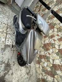 دراجه بريز  محرك مكفول كفرات بلاديه  كابرتر بلادي كلشي على وضع البلادي...