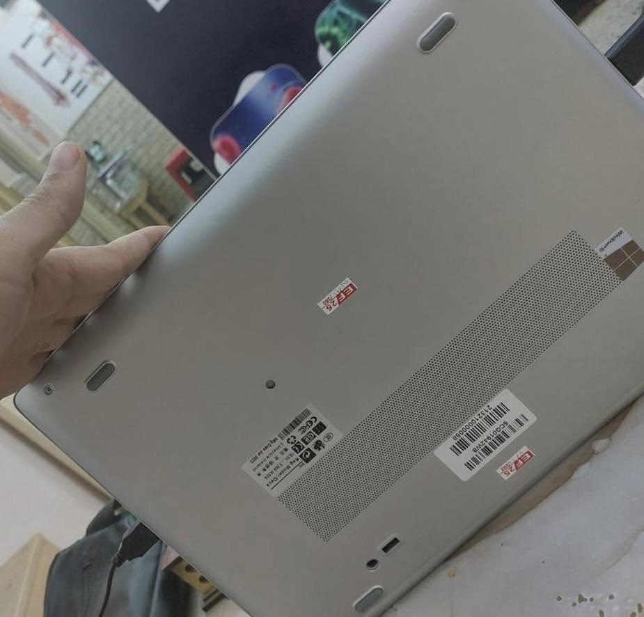 Hp 745 g6
Face id 
Keyboard backlight
Ram8
Hard 256 nvme
حاله ممتازه جدا
كارت شاشه فعلي ٢ جيجا مع الشير بيوصل ٩


**إذا كنت صاحب هذا الإعلان وتريد حذفه لأي سبب، رجاءا أرسل رسالة إلى الدعم الفني**