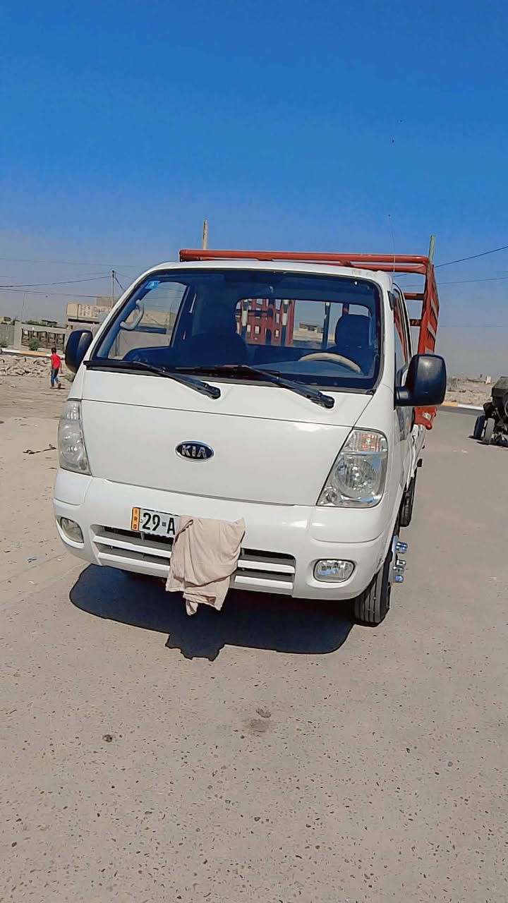 سلام عليكم كيه فحل موديل 12 البيع رقم واسط نكليزي تحويل مباشر بكان السياره بغداد السعر 120 وبيها مجال رقم صاحب السياره ***********
