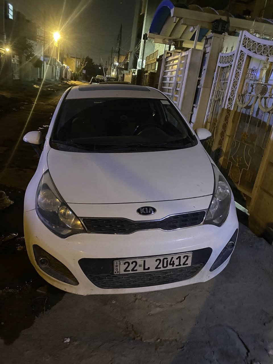 كيه ريو 13
محرك ١٦٠٠

السياره جاهزه من كلشي ما بيه اي نقص كسر محرك مكفولات 

الحادث باب الخلفي وجاملغ السايق السياره الداخلي مشمشي 

السعر ٩٢وبيه مجال حك الجيه 

تريد تحويل تريد وكاله 

لتفاصيل اتصال ***********
