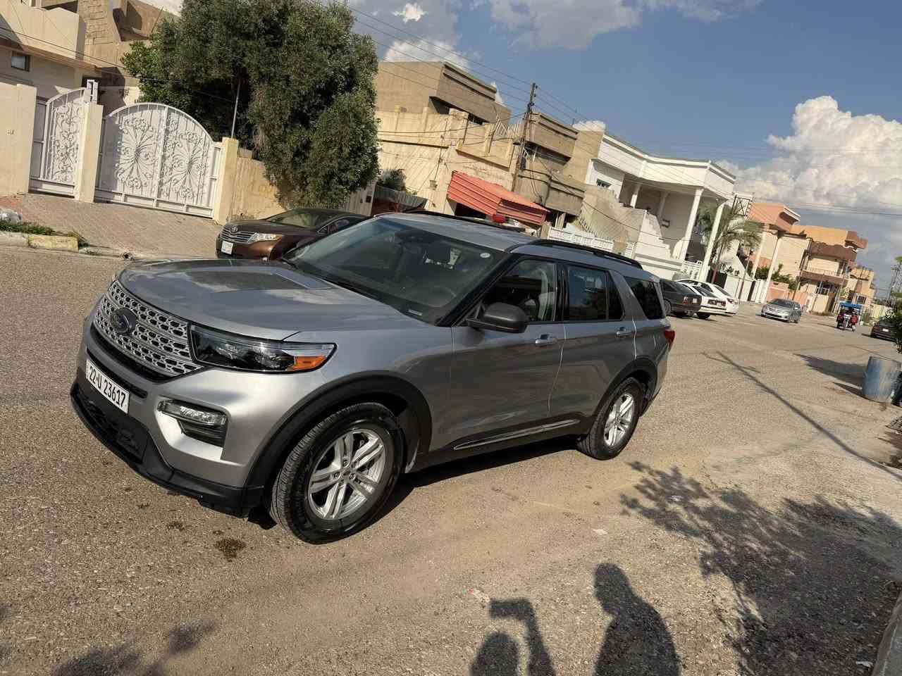 اكسبلور 2023 موصفات TXL ماشية 31 الف رقم أربيل بسمي سنوية لحد 2031 مجدده بدون نقص نفس يوم تريد تحويل او وكالة
سيارة بدون صبغ بدون تبديل بدون شخوط بدون رصعات بدون حالوب بدون غرق كله شرط فقط بيه حافة جاملغ سكن تعديل بارد لاغيره ومحرك 4 سلندر توربو سيارة بنزين ⛽️ وكشنات Vip و7 راكب و3 قطع تبريد مركزي وشاشه وتحكمات وبصمة وابواب وجنطة بصمة وكهربائي ورادار وحجر صالنصا كله بلادي تخم إطار جديدة سيارة بدون اي نقص مكان سيارة كركوك حي العسكري سعره 228 بيه مجال للطيبين 
***********
