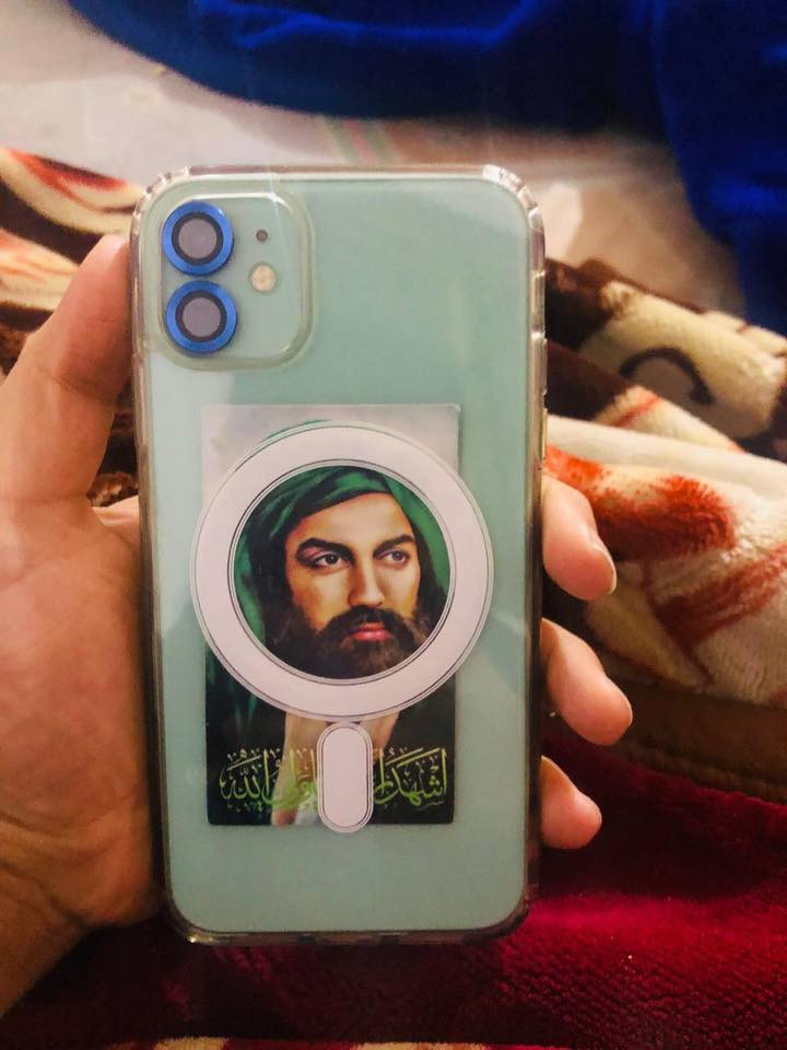 السلام عليكم ١١ عادي  وتر مامفتوح ولا بدل بي شي عله وضع الشركه بطاريته ٧٥ ذاكرته ١٢٨ صرفه طبيعي جداً مكاني بغداد الحسينية السعر ٢٢٥ وبي مجال توصيل اكو رقمي ***********
