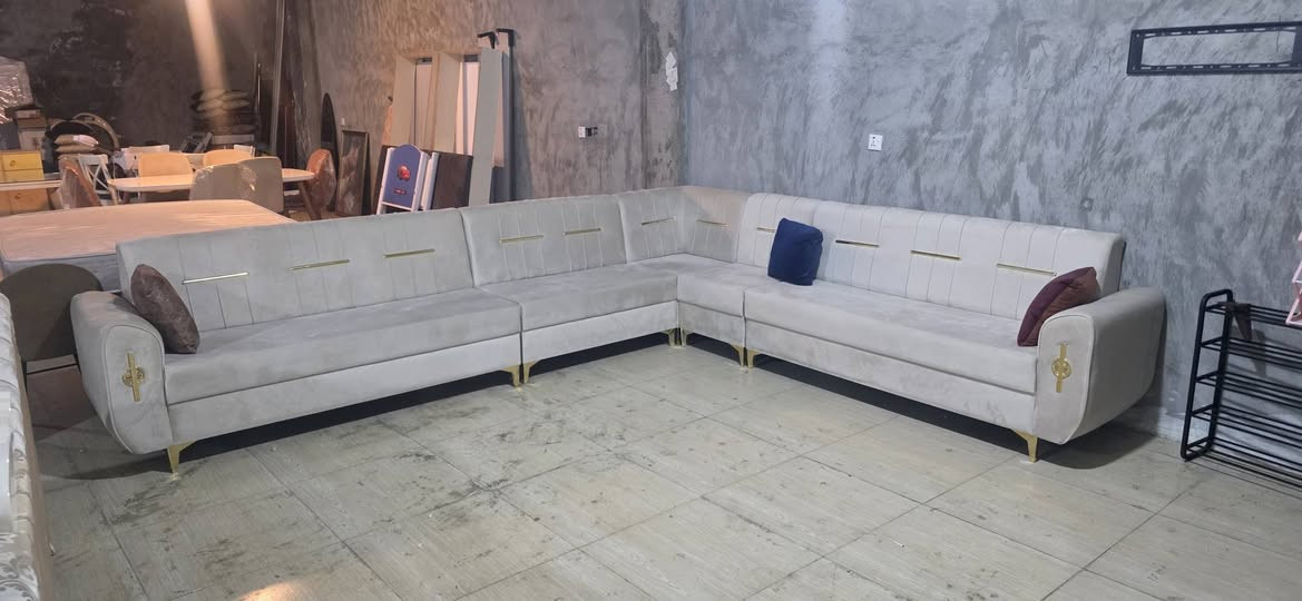 أغراض مستخدمة لي بيع كل نضيف لي سعر اتصل عنوان سليماني سه رجنار قريب من محطة كهرباء يم مسجد مشخلان   .... *********** بي واتساب
