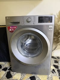 غسالهLGللبيع فول اوتوماتيك 8كيلو سعرها 250الاتصال عل هاذا الرقم 077092...