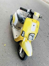 عندي بوليس لون ليموني🍋 كفرات اصليه مختمه داخل كريمي مكينه ناعمه شلعه و...