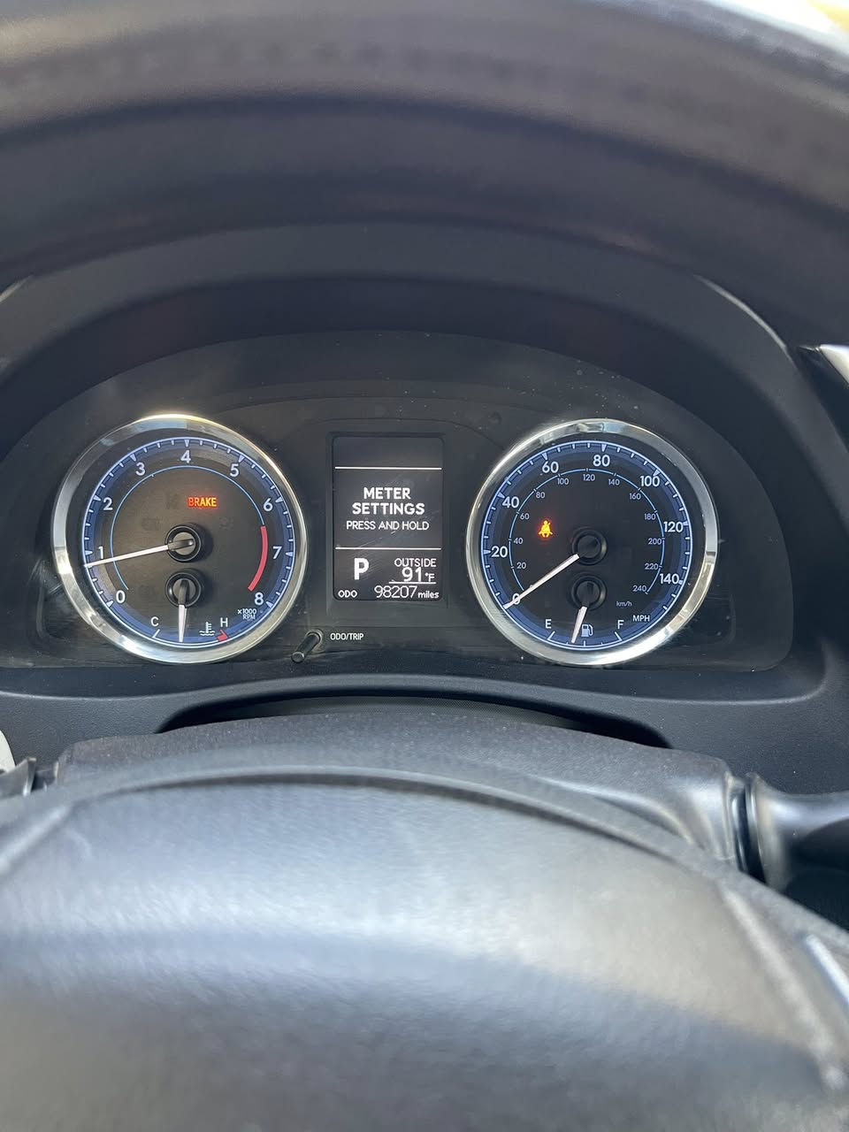 سلام عليكم 
كورلا 18 امريكي Le بلس
فول مواصفات عدا البصمة 
فتحة سقف داخل لونين رادار توقف ذاتي هيتر مري 
 مثبت سرعة شاشة كبيرة تحكم ستيرن ويل كروم لدات 
رقم بغداد مشروع وطني 
السيارة مابيها طخه بالعراق 
فقط الضرر الي بامريكا و موضح بالصور 
مكان ديالى بعقوبة 
سعر 138
0779539880 رصيد
*********** واتساب
