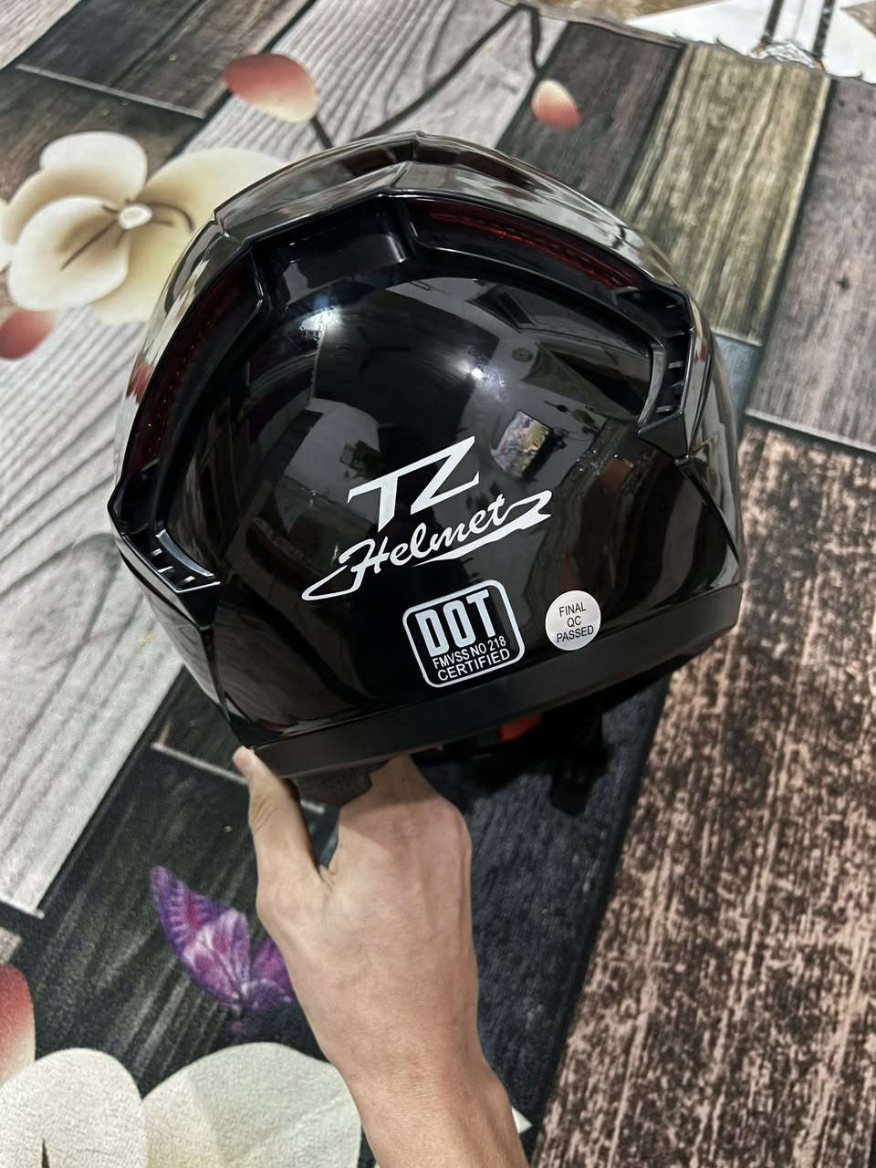 خوذه للبيع ام البجم بلكارتون شخط مابيهاا مفوله ب50 بيهاا مجال


**إذا كنت صاحب هذا الإعلان وتريد حذفه لأي سبب، رجاءا أرسل رسالة إلى الدعم الفني**