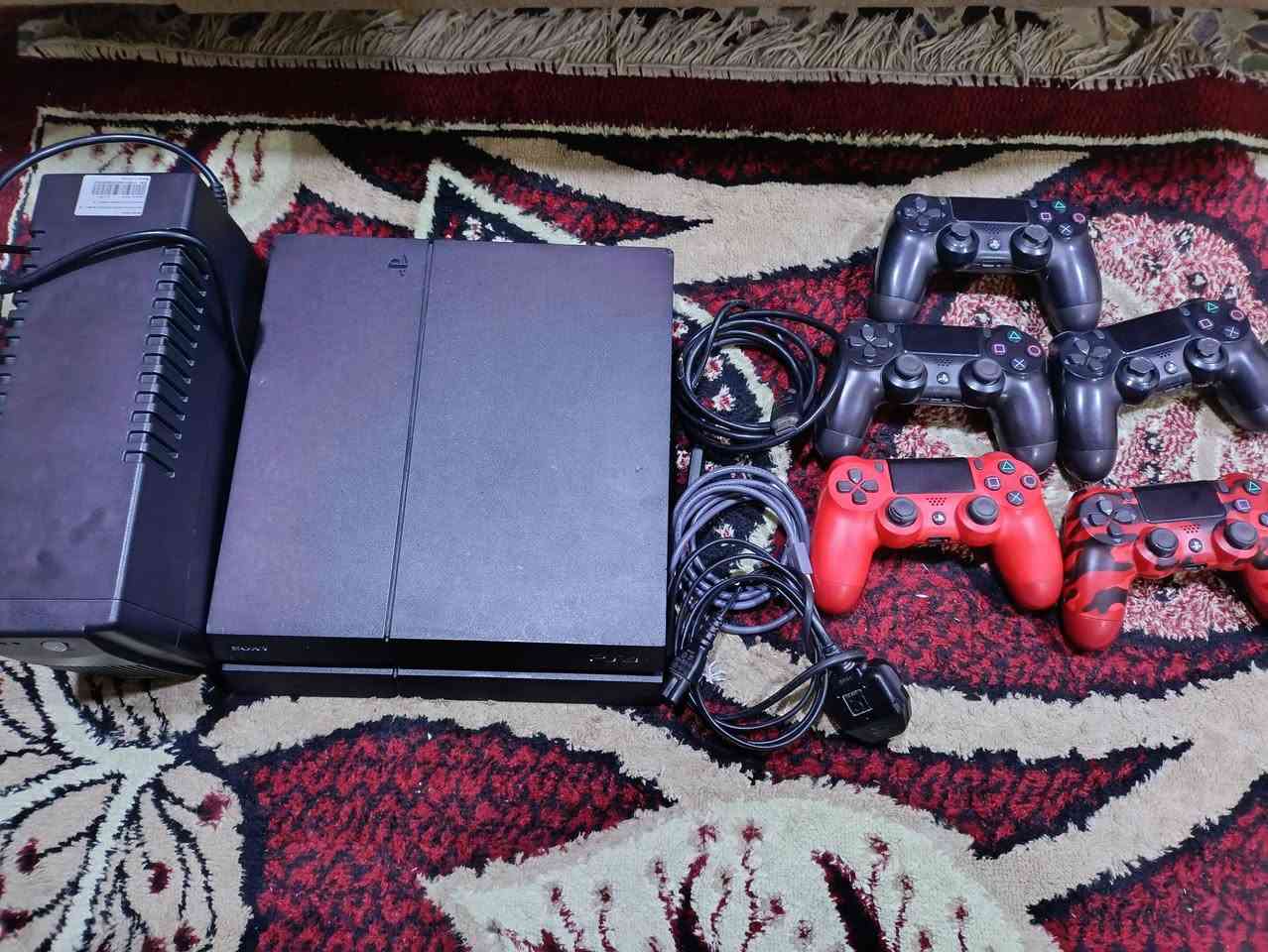 بلي4
مهكر 

جوستيك اصلي عدد ٢

جوستيك عادي ٣

يوبي اس عدد1

بي لعاب 8

سعر ٢٠٠ الف 

بكاني بغداد
***********
