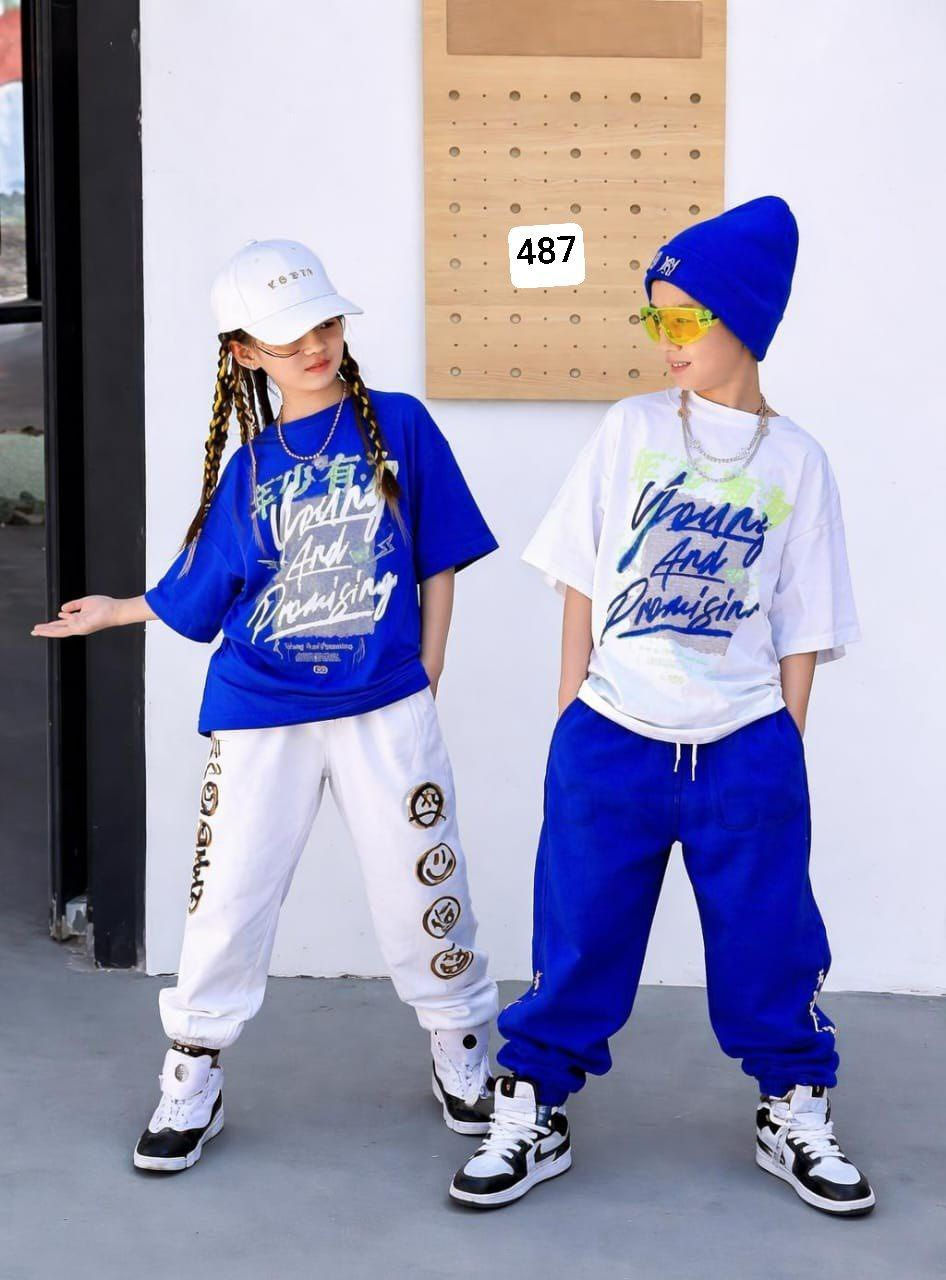 تراكسودقطني
يلبس من عمر ٥ إلى ١٣. سنه
متوفر توصيل داخل الشطره


**إذا كنت صاحب هذا الإعلان وتريد حذفه لأي سبب، رجاءا أرسل رسالة إلى الدعم الفني**