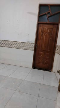 شقة للإيجار • شارع أربعين • قرب علا ماركت