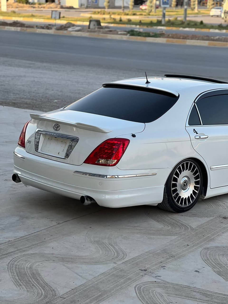 MAJESTA 2007 V8 4.3✅📦
دەعامی بۆ دەعامی چاڵ و شوختی نیە فوول فوول مواسەفات ئەوەی لەمێشکی تۆیایە 
بۆیاخ بەشەرت
5 دووگمە
4 کوشن کارەبا
کوشن جڵد
کوشن خەزن
٤ کوشن هیتەر
٦ سیدی دیڤیدی
٣ پەردە
سەلاجە تەبرید مەرکەزی کامل مەزبوتە
سوکان کارەبا
سوکان خەزن
شاشەو کامێرا 
پشت و پێش حاسە  
ڕاداڕ
برێکی بەسراوە مەزبوت
ئاوێنە ئیشارەت 
ئاوێنە شەفت
گێڕ عادی، تۆماتیک
سەیارەکە ئەوەی مۆسەفات بێت هەیەتی
چوپەکانی حوڕ کراوە بەدلی خۆت بەرزو نزمی پیبکە
لایت ناوچەی کوێر لەگەڵ سوڕانی سوکان لایتەکان لەگەڵی دەسوڕێت 
گێڕو مەکینە بەشەرت
بەسمە رەساسی  ئیشەکا مەزبوت 
هەموو ئەشیای بیلادی پێوە ماوە کامل سپۆرتی بیلاد
سەیارەکە نمونە لەجوانی هیچ شوخت و قوپاوی نیە لە ڕەسمەکان زۆر جوانتر

قوفڵو کۆتای ٦٨ گەلایە

*********** رانية, السليمانية
