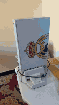 السلام عليكم 
بلي5
جديد نضيف مع يده ولصندوك 
السعر625
اكسبوكس سيريس اس
مع يده وقاعده وصندوك 
315
للتواصل ***********واتس
او خاص
