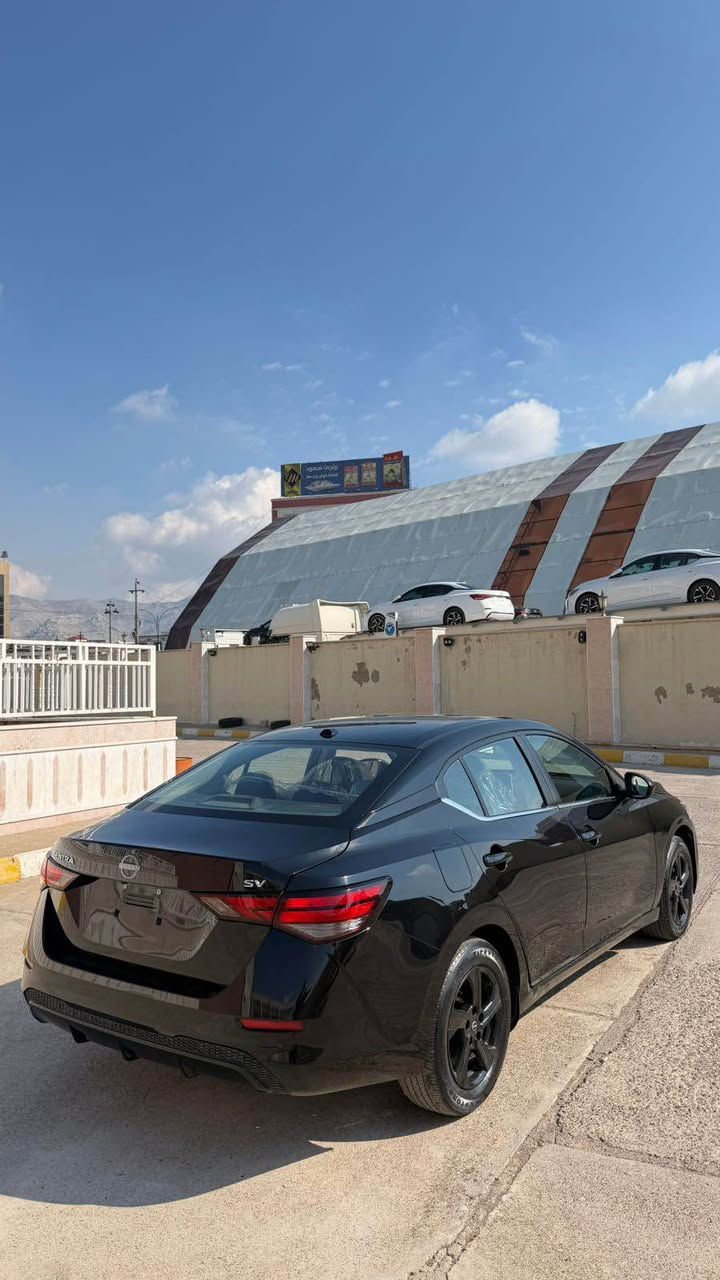 السلام عليكم 
نيسان سنترا موديل : 2024 🔥
اللوان : اسود  
سعر :118  
حجم المحرك : 2.0L ( 4,سلندر )
ملاحظة السيارة : فقط باب صبغ و اثنين مكان  تعديل 
ارباگ طاك مرجع بلادى 

المواصفات : SV
‏‎بصمة ابواب 
‏‎بصمة تشغيل 
تشغيل عن بعد : Remote Start
‏‎شاشة كبير‏
اوتو هولد :    Auto Hold
اوتو ستارات : Auto Stard 
رادار امامي (تحديد مسار)
‏‎رادار جانبي (نقاط عمياء)
‏‎رادار خلفي (التحذير من الاصطدام)
‏‎حساسات امامي
‏‎حساسات جانبي 
‏‎حساسات خلفي 
نظام : Eco
نظام : Normal
نظام : Sport
تحكيم ستيرين
ستيرين هيتر
كشنات كهربائي 
كشنات هيتر
تبريد لمس
تبريد مركزي
لايتات ليد وعدسة زينون 
بكلايتات LED
ويل كروم
وبعد هواية مواصفات…

‏‎تفاصيل اكثر الاتصال علی ارقام التاليه 
***********
‏ WhatsApp - Vibir‏‎‏‎‏‎
☎️[hidden information]

عنوان📍عقره اكر, نينوى
