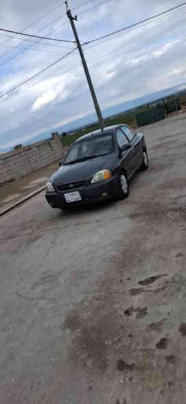 (***********) (***********) كيا ريو كير عادي موديل ٢٠٠٧ كير و محرك شرط تبريد و تدفئة شغال حدادية مالها مضبوط داخل غرفة سيارة حيل نظيفة سيارة عام بخ للجمالية بس رش بدون معجون علمود تكحيل ضررها فقط باب سكن سعرها(٥٠) مكانها قضاء بردرش بين اربيل و دهوك
