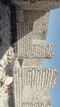 الشراع الرمادي • ٢١٠م • واجهه ٩م