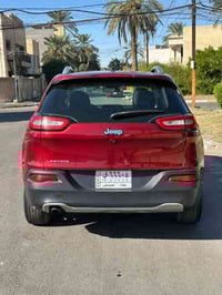 جيب بزون للبيع موديل 2016  صبغ جاملغ والبنيد وشوية من الصندوك  بدون دو...