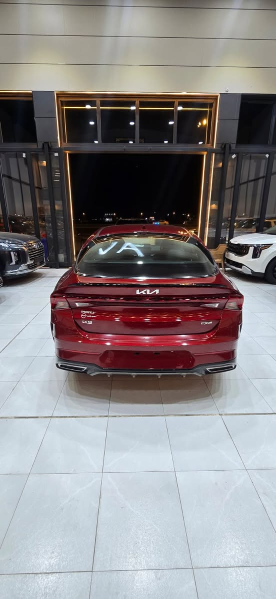 البيع نقد فقط بدون مراوس بدون اقساط 
اسم السيارة :  K5
 الفئة :  Gt Line فول عدا البنوراما
الموديل : 2024
عداد المسافة : 31000 ميل
اللون : ماروني 
المحرك  4 سلندر 1.600 تيربو 
اللوحة :  كتاب شهداء رقم بصرة
السعر :  185  
    حادث السيارة :  تقرير غرق فقط 
 حسام *********** 
الموقع : البصرة - حي المهندسين الشارع العام قرب محطة وقود الخليج
