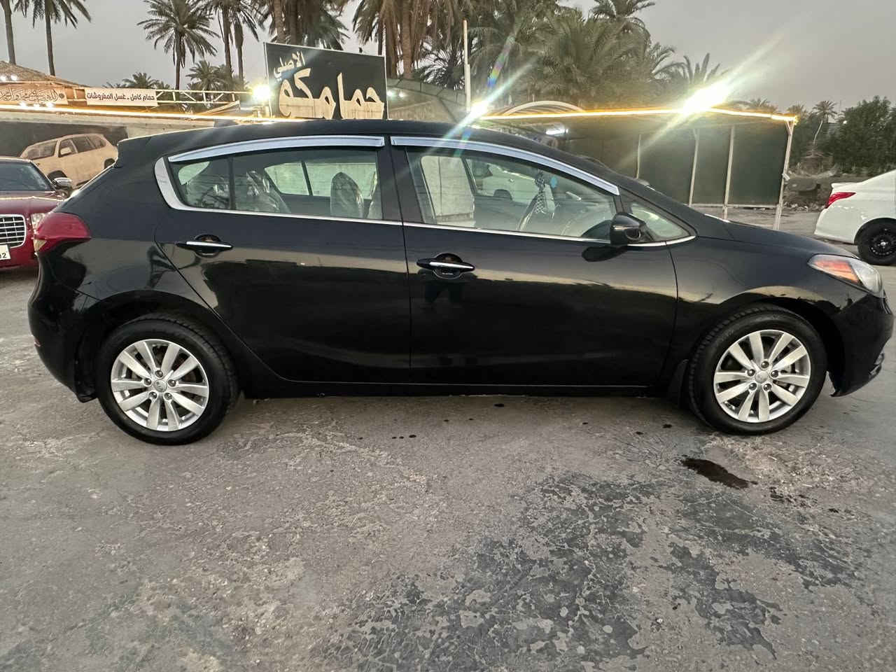 سلام عليكم 
كيا فورتي هاش باك وارد امريكي مكفوله كفالة عامة  من الصبغ والتبديل والحادث والايرباك فقط بارد ربع الجاملغ الامامي موديل 2015 ماشيه 108 وقابل للزيادة  مواصفات مري شفط لد امامي شاشه كامره فول تحكم   العنوان بغداد
محرك 2000 Gdi 
***********
