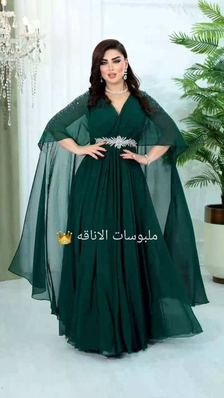 وينااا يلي مقاساتها خاصه وحابة تلبس شي يخبيها. شوفو. شو جبتلكم فستان بيمجع بين الاناقة والجمال وبناسب جميع الٱعمار 

قياسات كبيرة

فستان شيفون دبل كلوش اجنبي 
لزق ستراس حراري مع حجر بلور 

1 2 3 
38 لل 52
عنوان محلنا 👇 
ادلب المدينة دوار معرة مصرين مقابل مسجد خالد بن الوليد عشارع اهلا وسهلا بكم


**إذا كنت صاحب هذا الإعلان وتريد حذفه لأي سبب، رجاءا أرسل رسالة إلى الدعم الفني**