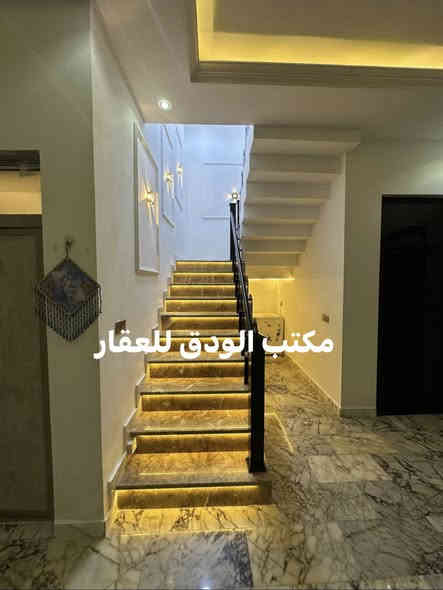 احجز بيت احلامك …. والباقي علينا 
♦️دار للبيع شارع فلسطين 
♦️المساحة : 315 متر 
♦️الواجهة : 10 متر 
♦️النزال :31.5 متر 
♦️الموقع : شارع فلسطين - شارع الصخرة- محلة 508 
♦️المواصفات 
♦️حديقه 
♦️صالة
♦️استقبال 
♦️مطبخ
♦️خدمات 
♦️6غرف نوم سويتات 

#للأستفسار_يرجى_الاتصال_او_المراسلة 

☎️مهندس مصطفى واتساب ***********

او زيارة موقع المكتب 

♦️شارع فلسطين /حي المستنصرية قرب كلية الرافدين / عمارة فرمان

♦️نستقبل كافة العروض السكنية والتجارية في شارع فلسطين والمناطق المجاورة والتفاوض مع صاحب العقار مباشرة
