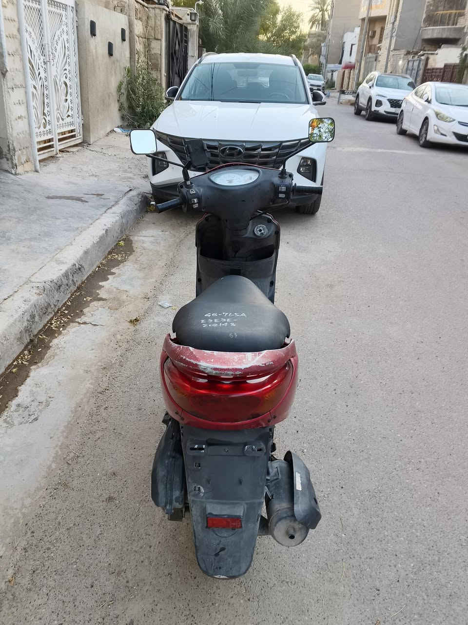 بريز اكزز حمره للبيع مكفوله كفاله عامه برغي مامفتوح بيهه ماصارلي هواي من منزلهه رمبه اوراقهه كامله المنفيس مختمه ختم كامل ماناقصهه اي شي سعر 800 بيهه مجال للشراي محتاج واريد ابيعهه مكاني الحريه
***********
