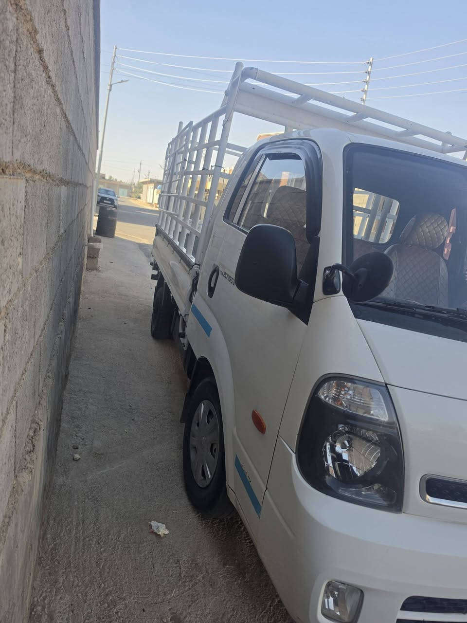 كيا حمل باسمي موديل ٢٠١٩ جديدة محرك كير كهربائيات تبريد ثلج تايرات سيارة ما مشتغلة ماخذينها للبيت محرك ٣٠٠٠ كير اوتوماتيك للبيع ١٦٠ او مرواس بستاركس حصرا 
***********
