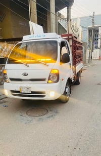 نقل اثاث • سيارة مع عمال • النجف الاشرف