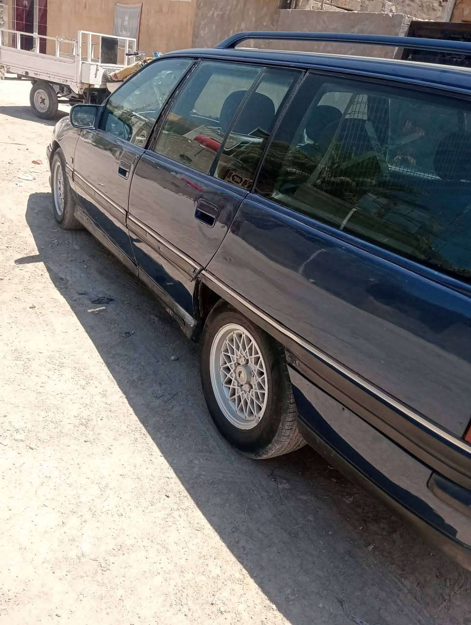 للبيع رقم كركوك نكليزي سنويه 29 مكينة حجم 20 كلها جاهزه شرط التحويل تدفئه شغاله لا صرف ولا بخار نقص تايرات باقي كلها جاهزه تحويل مباشر شرط التحويل السعر 30 اوبيها مجال مكاني ديالى الخالص الاتصال على الرقم ***********
