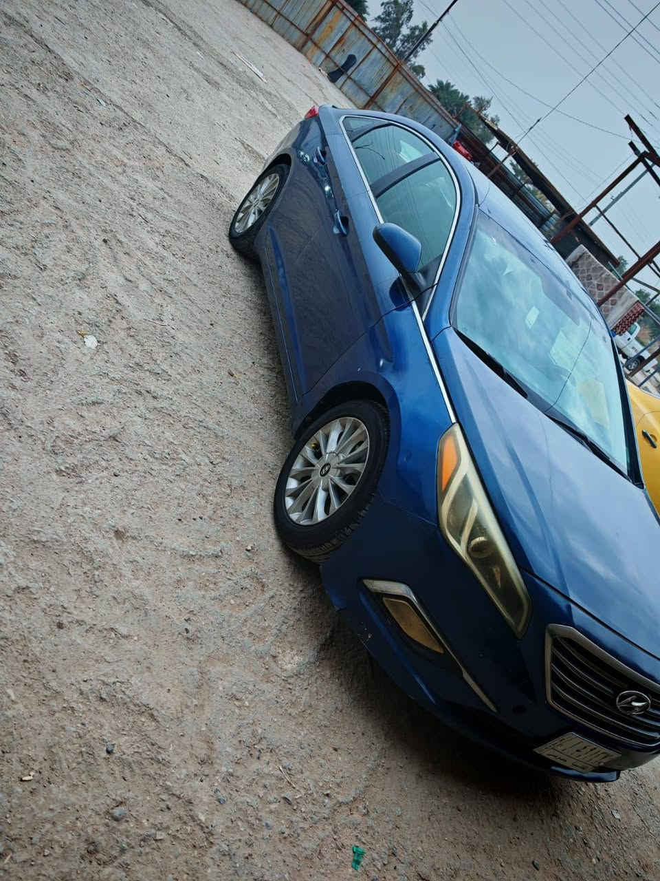 للبيع سوناتا موديل ١٦ وارد امريكي
رقم قادسيه حره حادث جاملغ امامي جهة الايمن مبدل مع بنيد مبدل مع صبغ جاملغ خلفي الايمن ايرباكات طاكه مكينه ما مفتوحه بيهه تنقيص دهن وتحتاج حداديه 
سنويه جديده لل ٢٠٢٩ ماشيه ١٣٠ الف ميل 
مكان السياره السماوه الرميثه 
السعر ١٠٥ وبيه مجال 
للاتصال ***********
