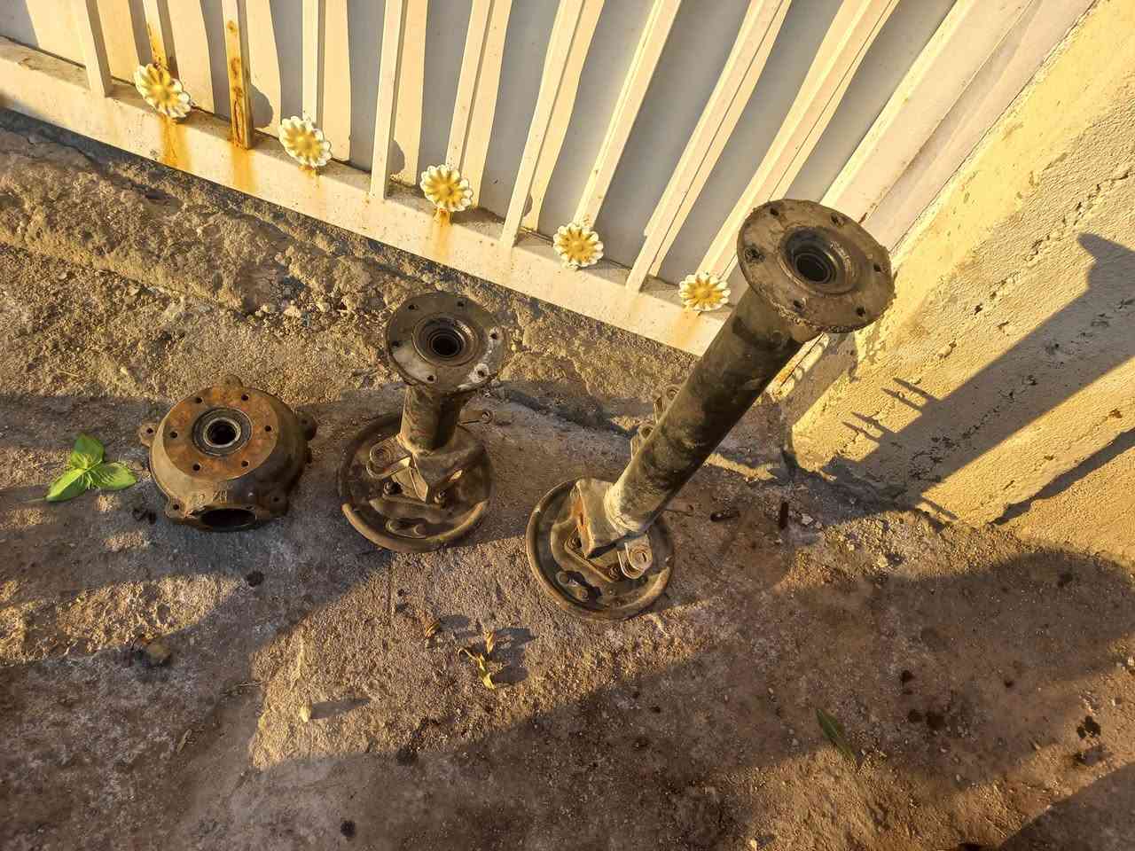 سلام عليكم اقره المنشور عدل فدوه لك 

اكسن دايون اخو الجديد بلاد شرط 
اكسن امتي ار  بلاد ٢٠١٩ شد فلنجه ع شرط 
واكسن امتي ار٢٠١٧ دشلي البلجعمقه بي برغيين او احد عنده جعمقه يحتاجله غراض منهه مامسلكه شرط  
دبلات بلاد نضاف 
تواير جوبلس زوج وكدام باله 
زوج يدات بريك ويده اكلج 
ستيرن +فافونه الاصليه +ويل كدام 

غراض كلهه بلاد ماعده الويل تجاري
 شراي يعلق او يتصل وانه شنو يريده بخدمته ***********
