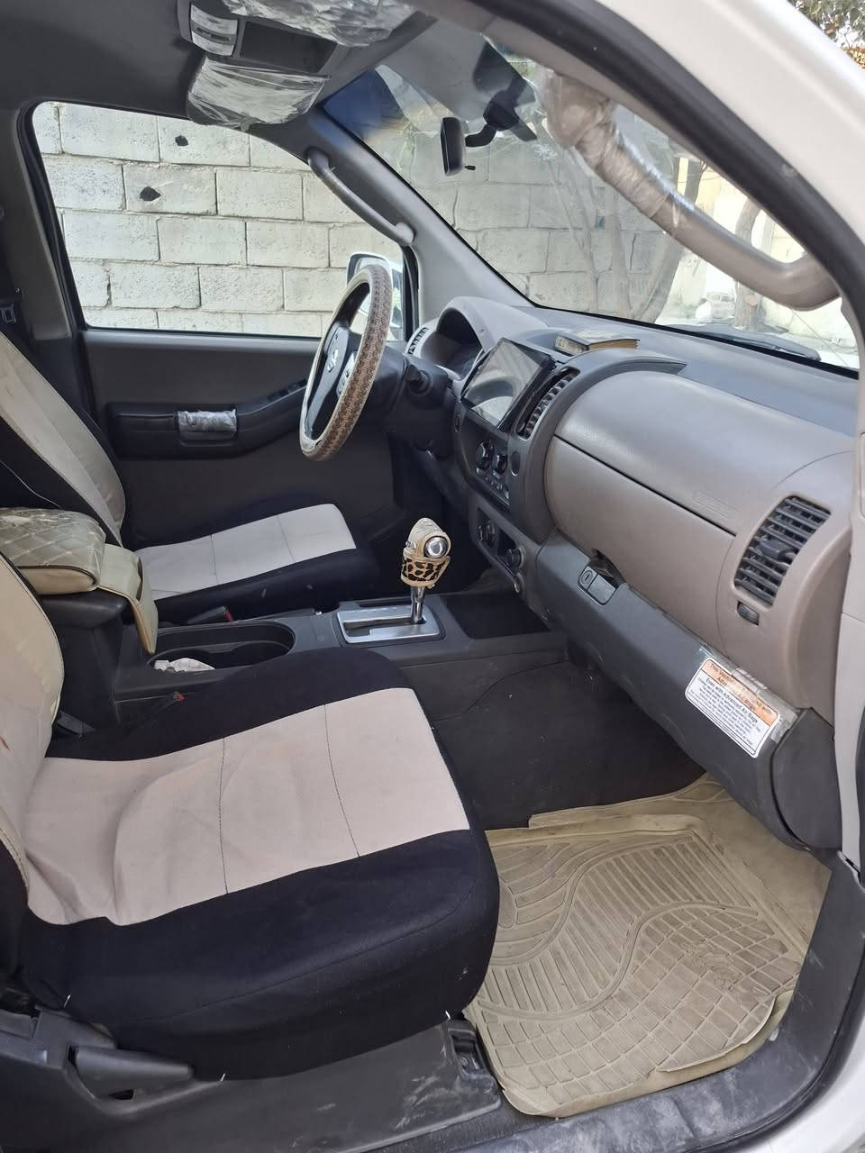 السياره للبيع اكستيرا نيسان موديل 2008 وارد خليجي باسمي رقم بغداد السعر شده وخمسه وبيها مجال والتحويل ثاني يوم العنوان محموديه قرب البلديه


**إذا كنت صاحب هذا الإعلان وتريد حذفه لأي سبب، رجاءا أرسل رسالة إلى الدعم الفني**