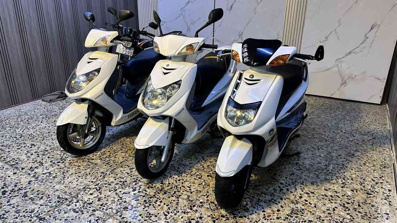 البيع بالنقد والتقسيط 
العنوان بغداد شارع فلسطين شارع الظلال 
يوجد توصيل داخل بغداد وجميع المحافظات 
‭0778 114 7176‬
