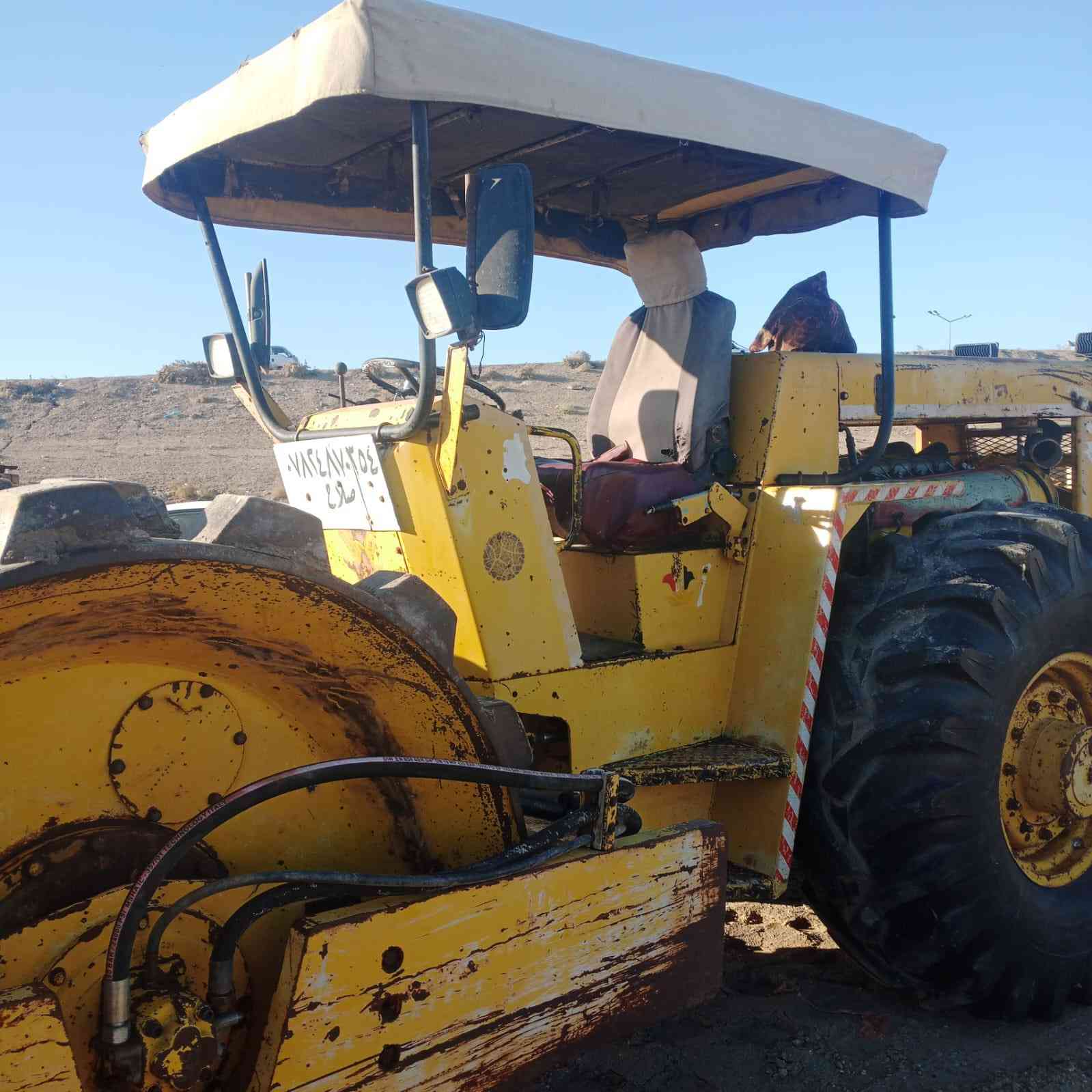 للبيع حادلة بوماك موديل 82 حجم 213  مكلف بل نشر 
  لاستفسار  ‭ 📞0790 274 6610‬
