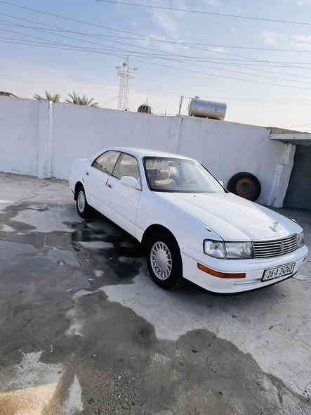 السلام عليكم سياره بطه للبيع موديل 1992 محرك كير2500  شرط صدر جديد تايرات جدد رقم دولي شرط التحويل بيها الجاملغ الامامي الايسر صبغ 
طالب عليها 63 وبيها مجال 
اتصال ***********
