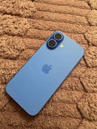 ايفون ١٦ • ١٢٨ • قفل مكاني