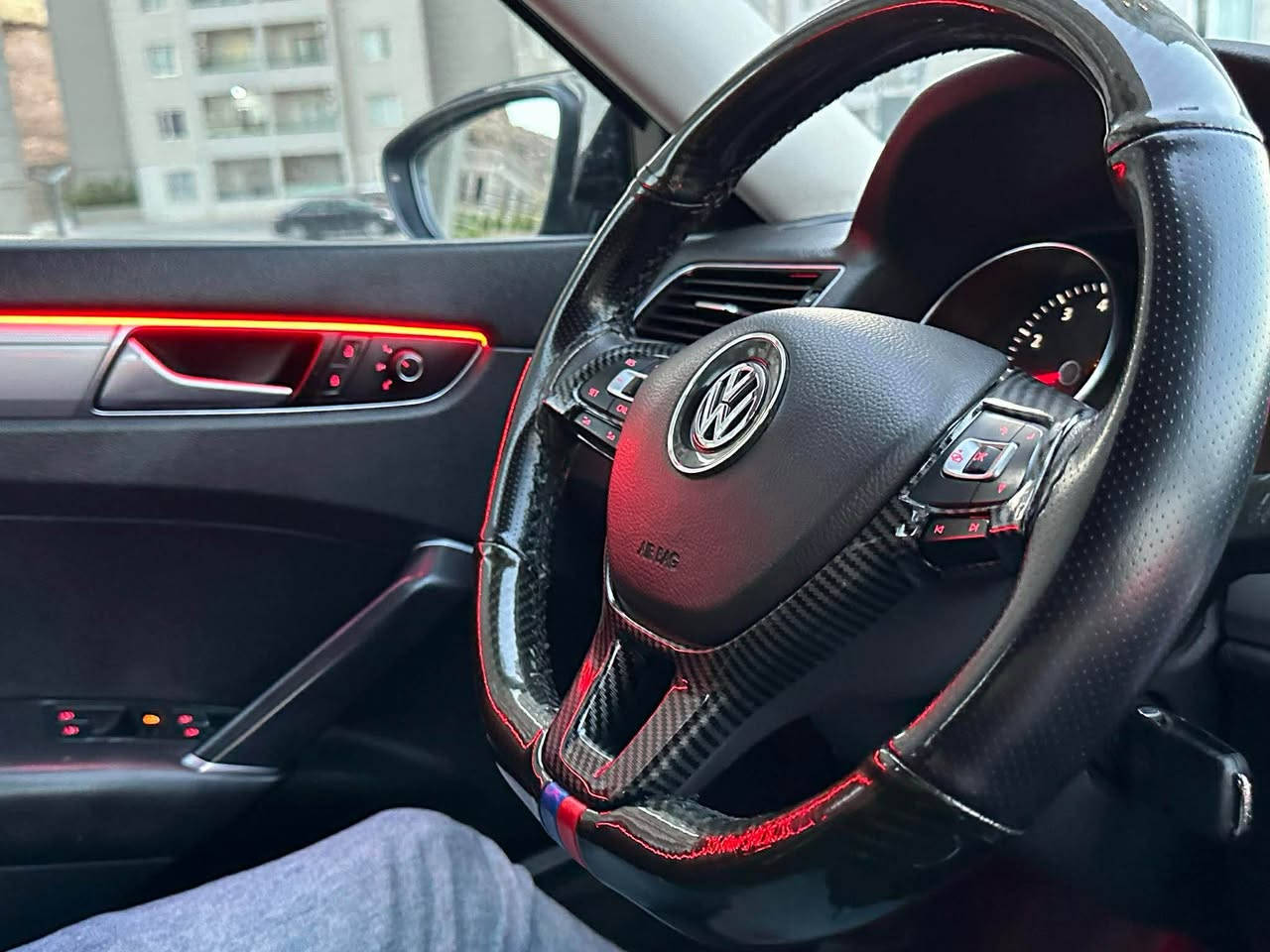 السلام عليكم 
پاسات موديل ٢٠١٦ محرك ١٨ توربو سيارة بدون نواقص و تحويل و وكالة بشرط مكان سيارة كركوك  سيارة حادثها ٣ قطعة بدون دواخل و ٣قطعة بس صبغ بدون حادث  سيارة ابيعها حزام 
*********** كركوك, العراق
