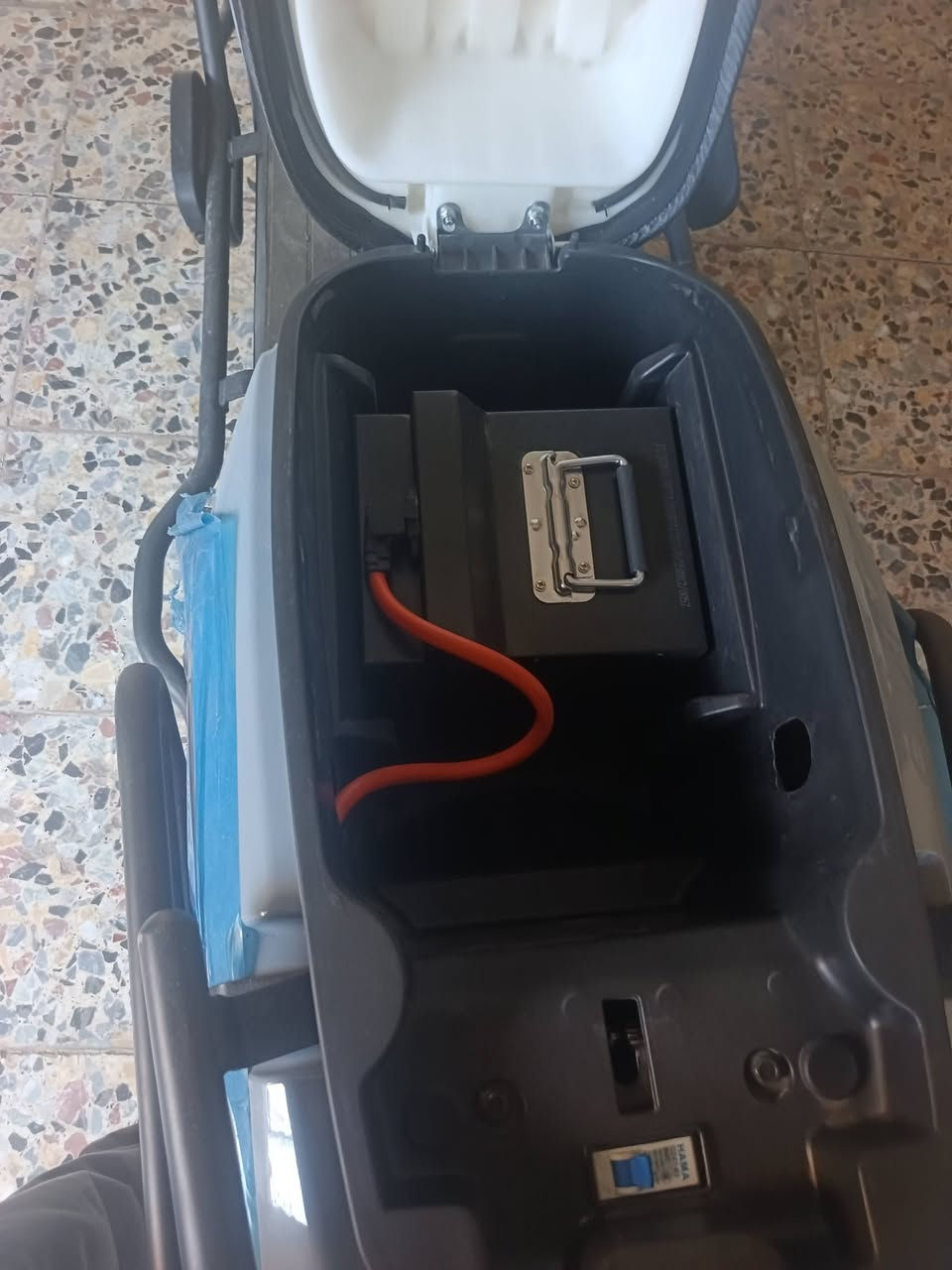 دراجه شحن الصاعقه بطاريه ليثيوم من الوكيل حسن وحسين GT اخت الجديده استخدام قليل كلش


**إذا كنت صاحب هذا الإعلان وتريد حذفه لأي سبب، رجاءا أرسل رسالة إلى الدعم الفني**