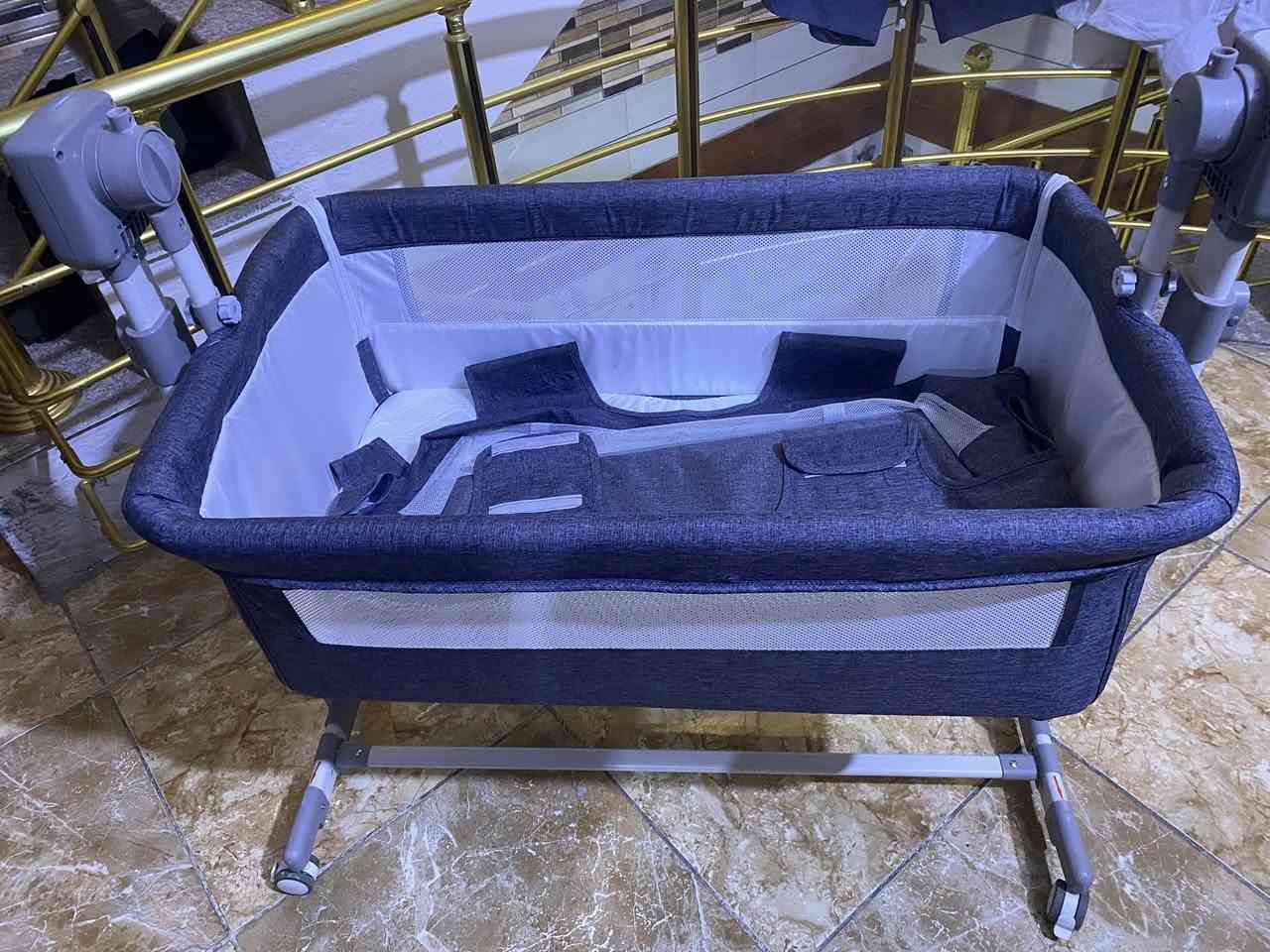 السلام عليكم 
عندي هذا الكريكوت كهربائي هزاز وموسيقى شغال ونضيف وكل اغراضه موجوده 
سعر الشراء150 
وسعر البيع ب80  وبي مجال بسيط


**إذا كنت صاحب هذا الإعلان وتريد حذفه لأي سبب، رجاءا أرسل رسالة إلى الدعم الفني**