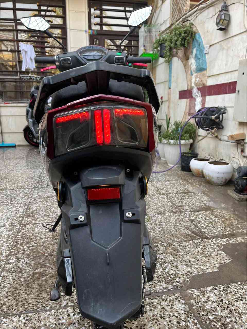 ماتركس شحن 2025
بطاريات ضعيفة تمشيك ١٠ - ١٥ كيلو
و محتاجة دسك بريك خلفي ودوشمة للكشن
الباقي كله جاهز تاير خلفي جديد دراجة نظيفة 
٤٥٠ الف 
***********
بغداد شارع فلسطين بغداد, العراق
