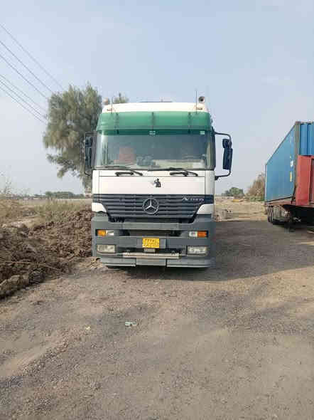 كتروز البيع موديل 2001 رقم دهوك راس وعربانه سعر 200وبيه مجال *********** عنوان بغداد
